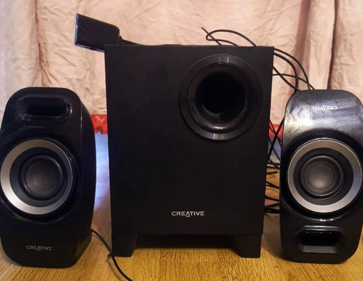 Creative Inspire T3300 2.1 Speaker System - Image 1