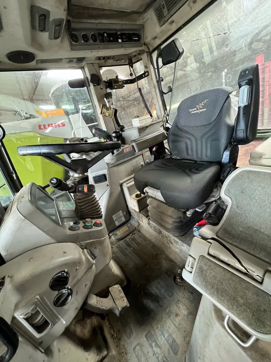 Fendt 820 - Image 2