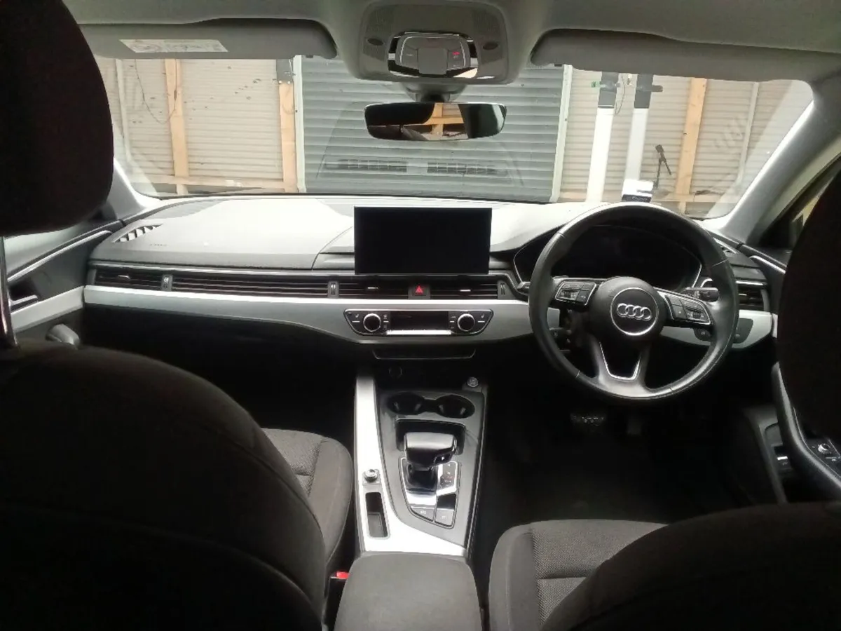 2021 Audi A4 TECHNIK 35 TFSI MHEV - Image 2