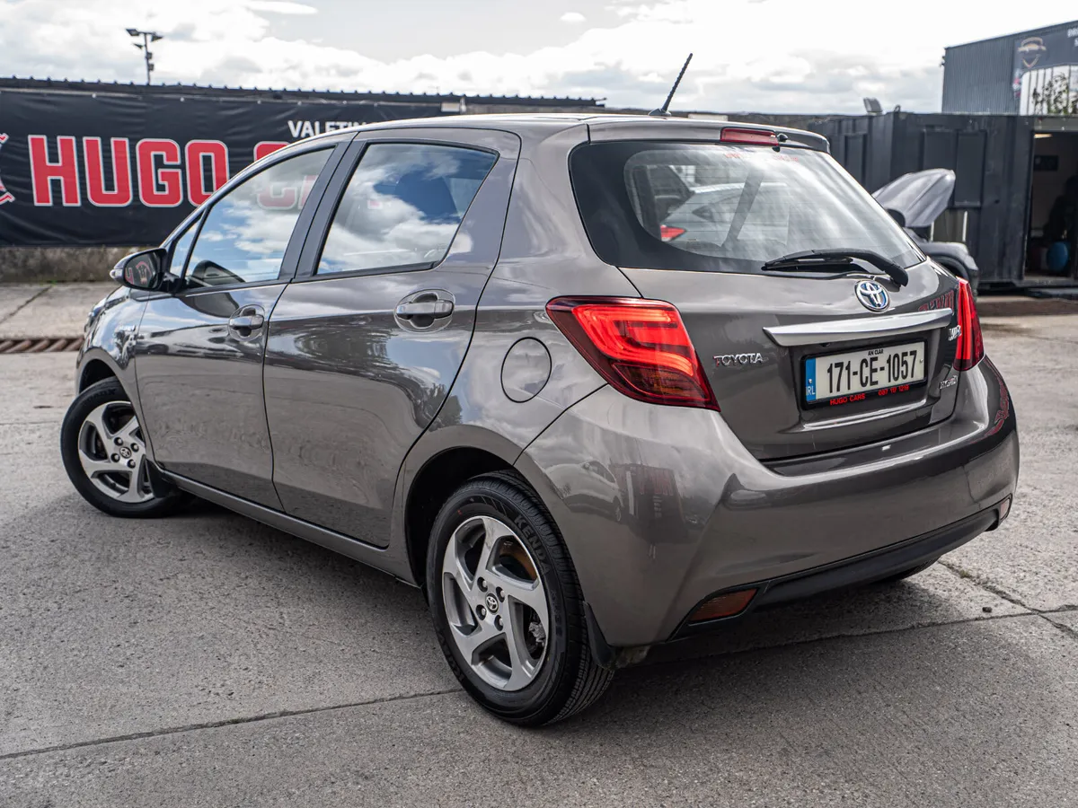 2017 Yaris 1.5 Hybrid/Irish car/1yr warranty - Image 3