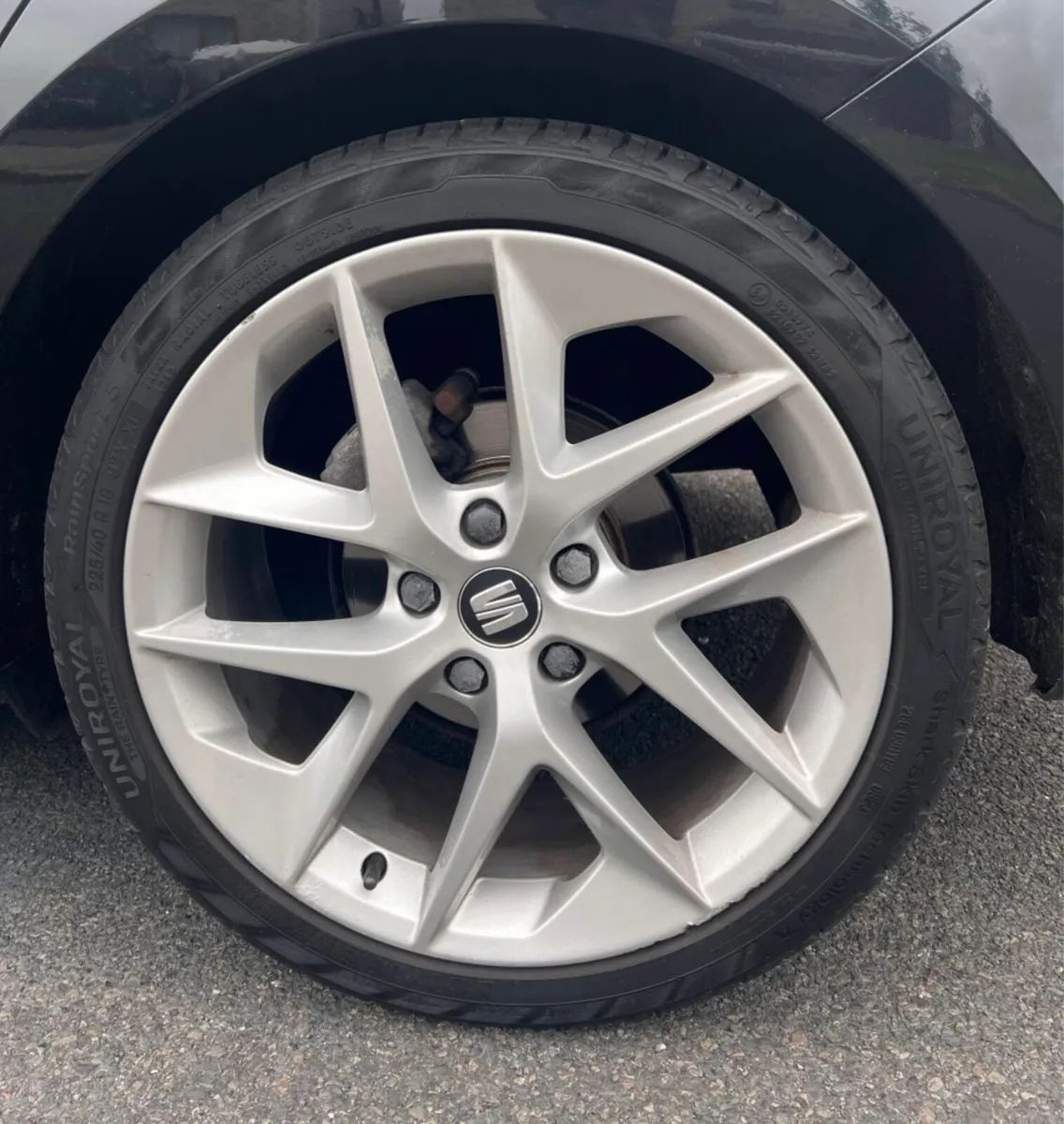 Genuine SEAT Leon FR wheels - Image 4