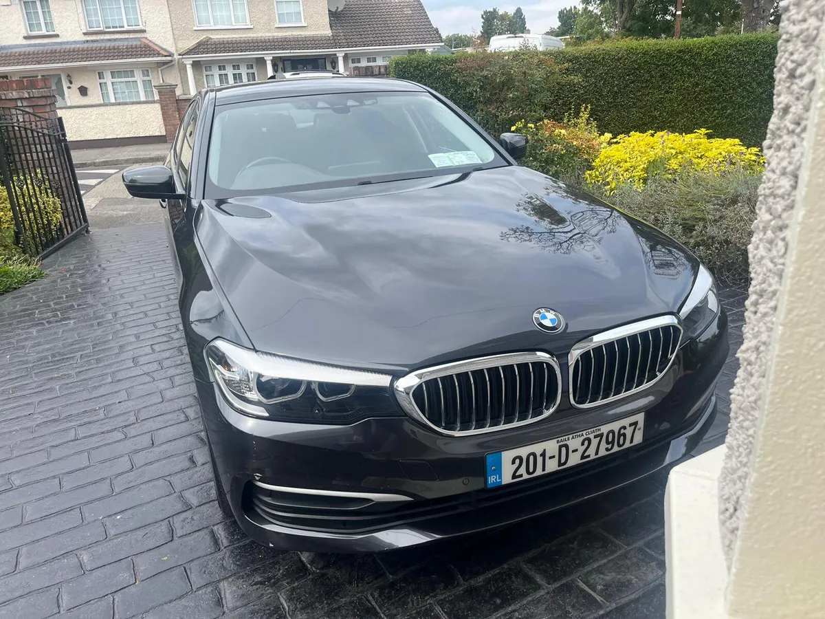 STUNNING BMW 5-Series 2021 - Image 4