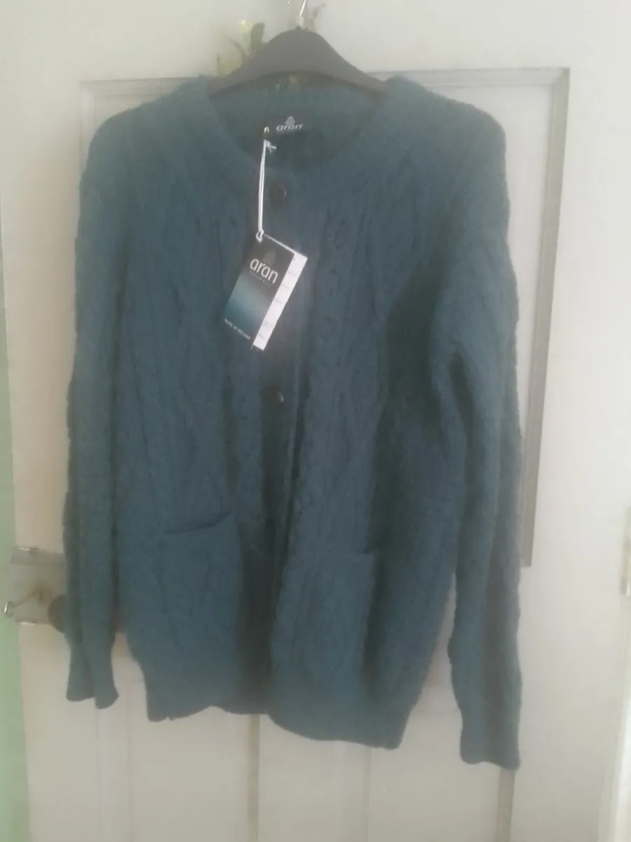 ARAN WOOL DARK GREEN CARDIGAN SIZE 14 NEW - Image 3