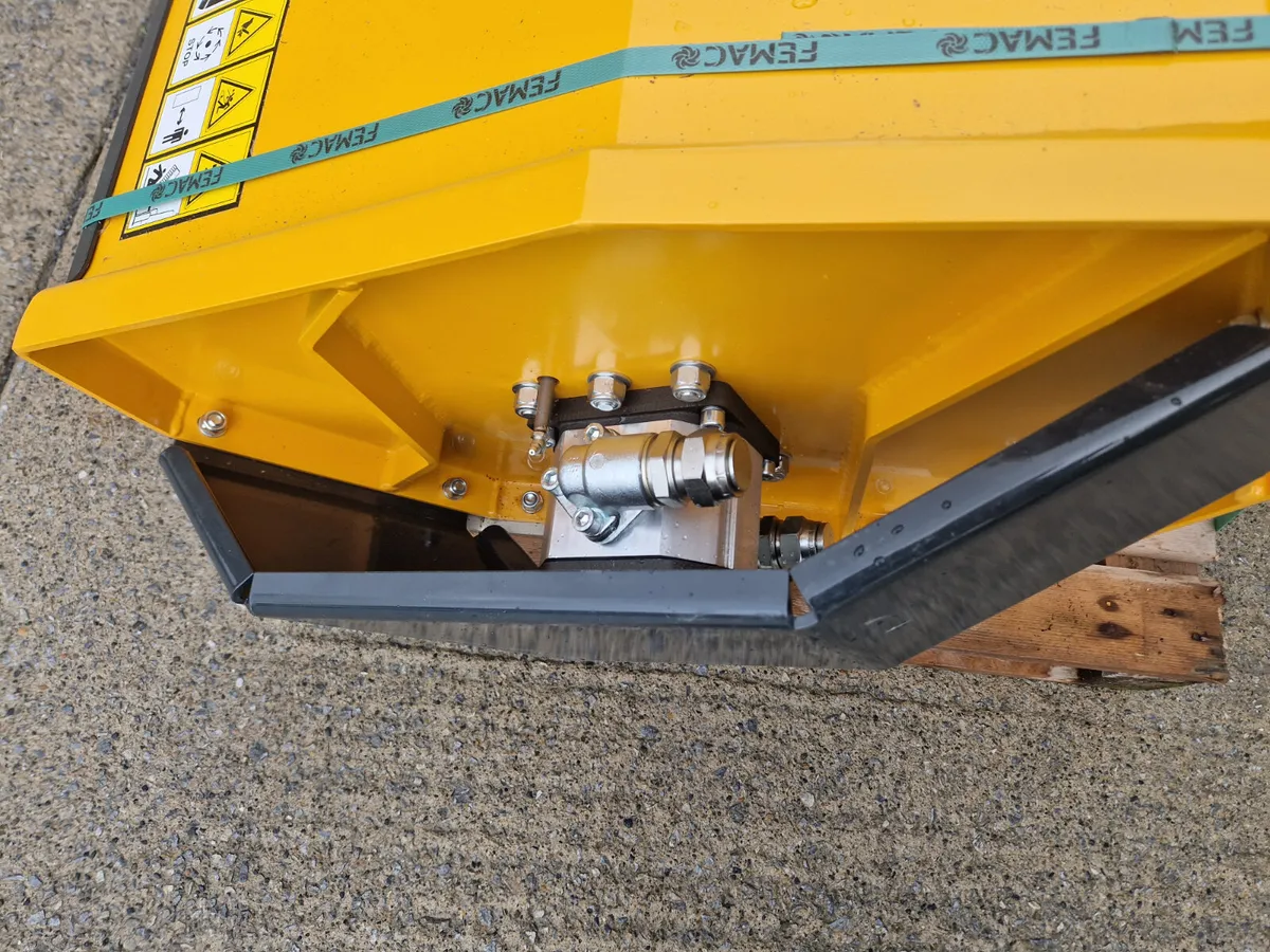 Hedge cutter head - Image 4
