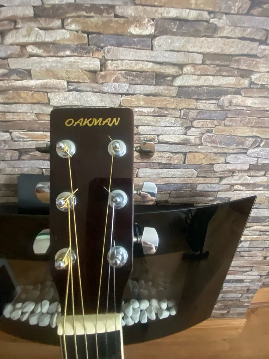 Guitar - Image 3