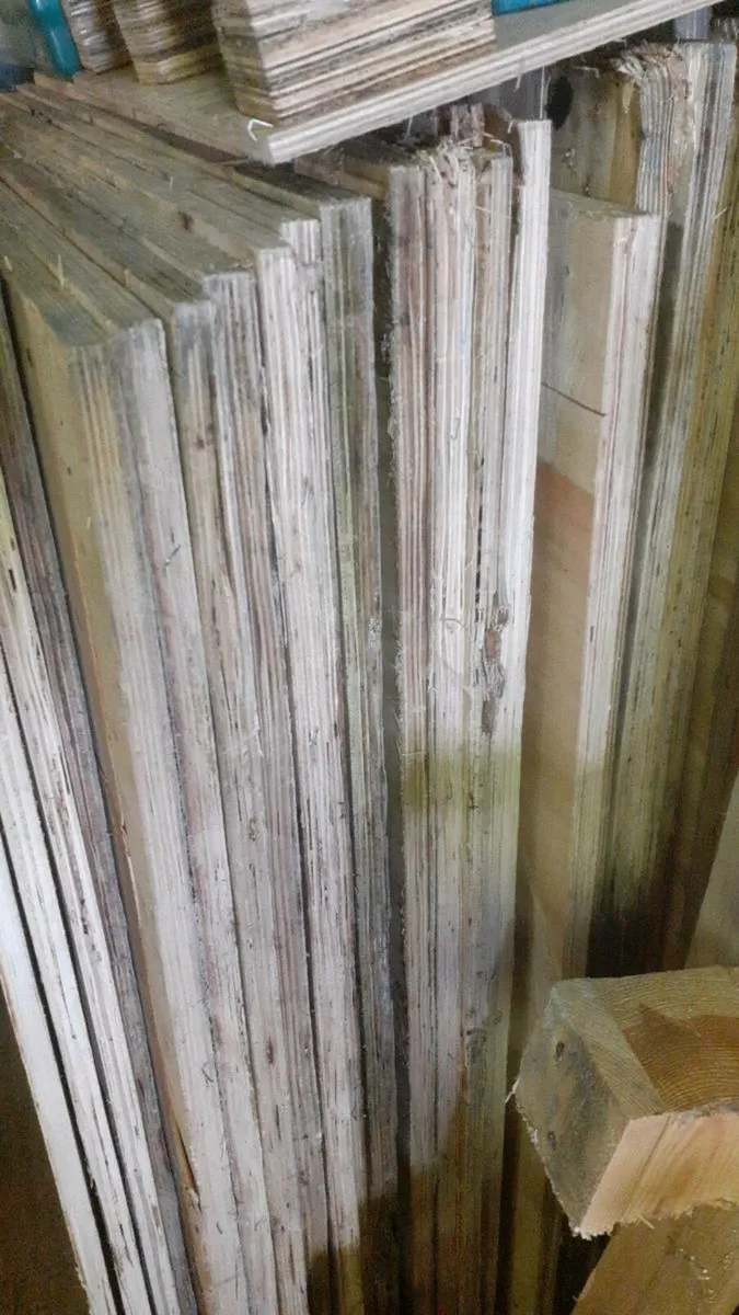 Thick used plywood - Image 2