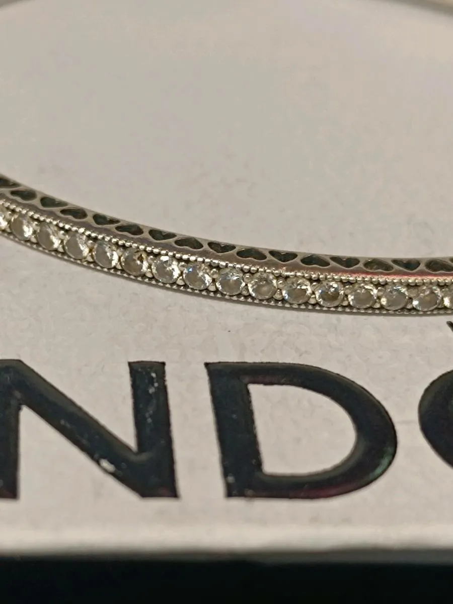 Pandora Radiant Heart Bangle - Image 2
