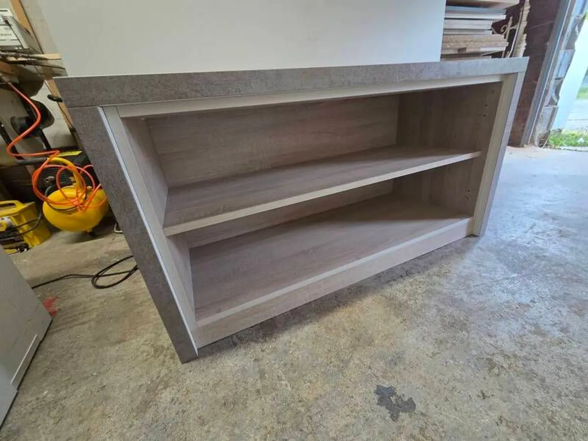 TV unit - Image 1