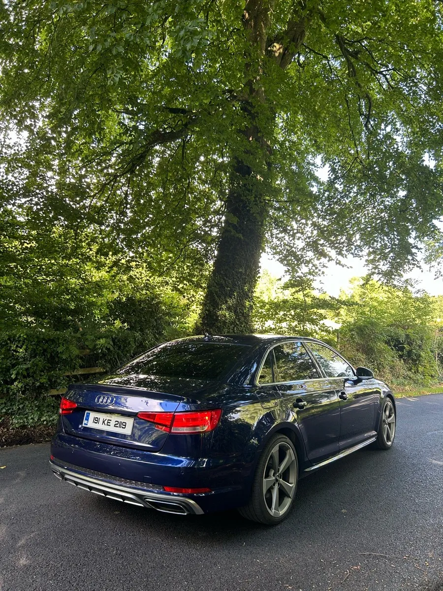 Audi A4 sline 2019 - Image 2