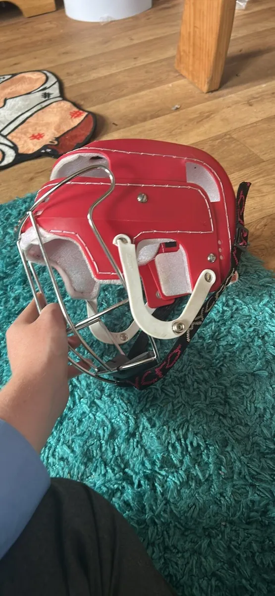 Red cooper stitched thurles guard - Image 2