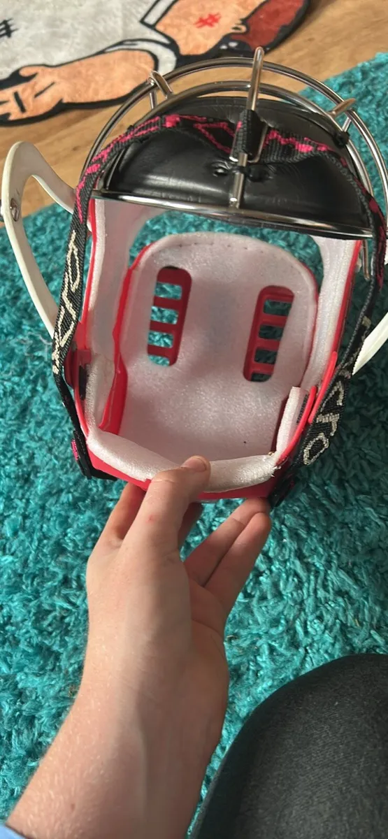 Red cooper stitched thurles guard - Image 4