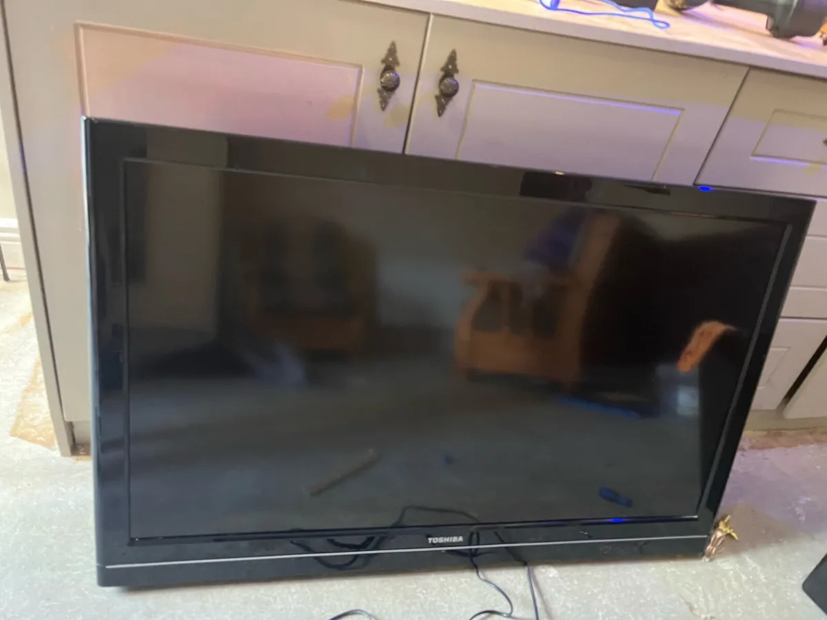 40” Television - Image 2