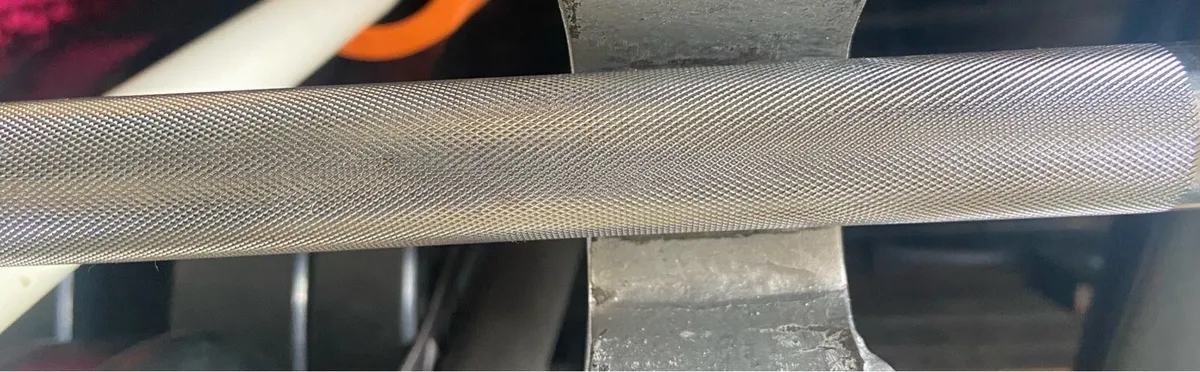 Olympic bar 7ft  20kgs - Image 3