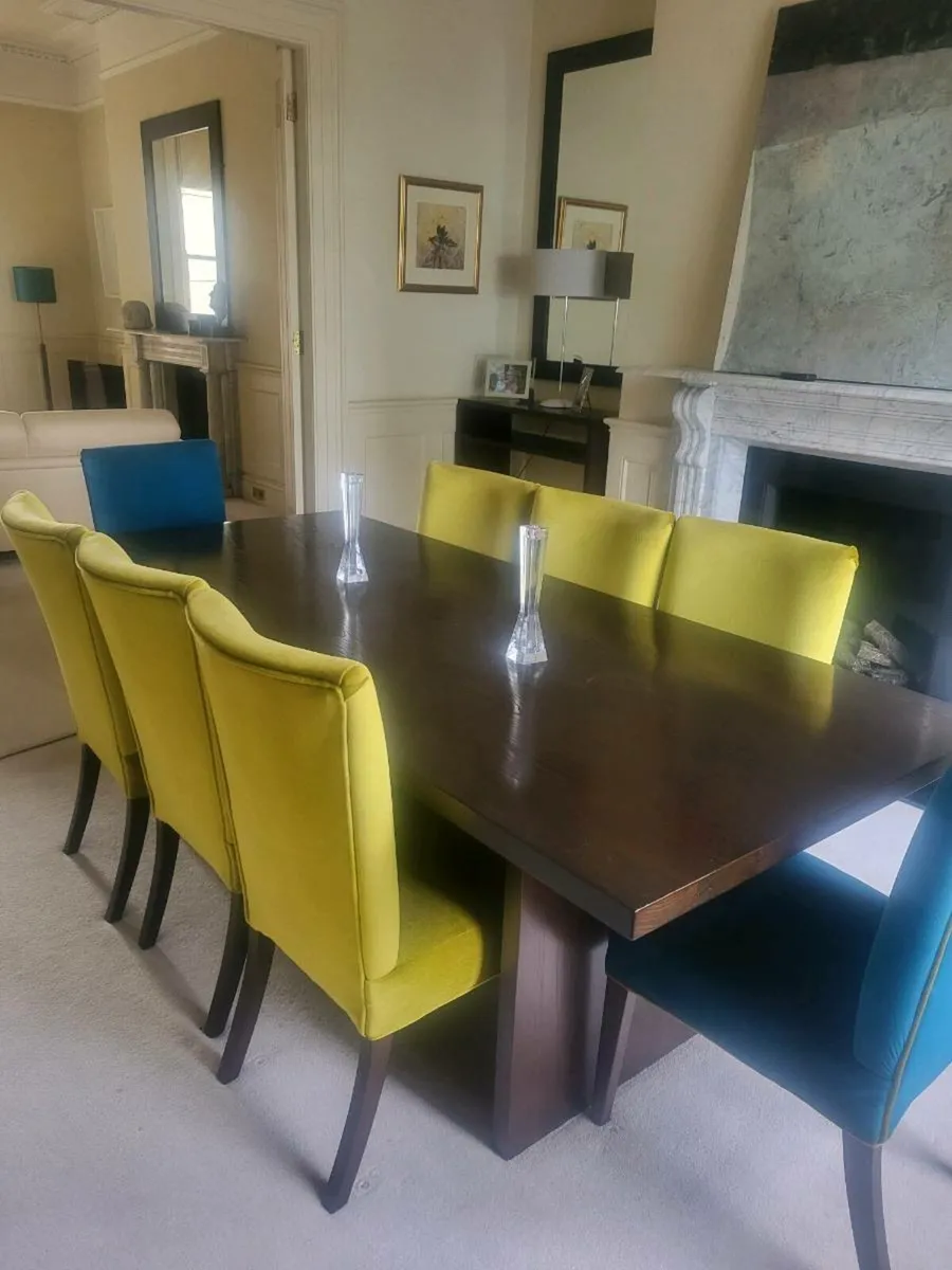 Dining table & 8 chairs - Image 1