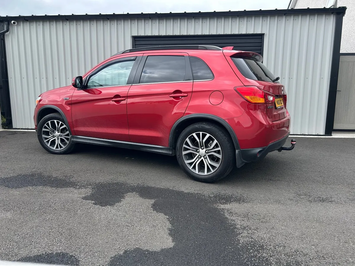 Mitsubishi ASX 2017, Semi-Auto, 2268 (cc), 4x4 - Image 2