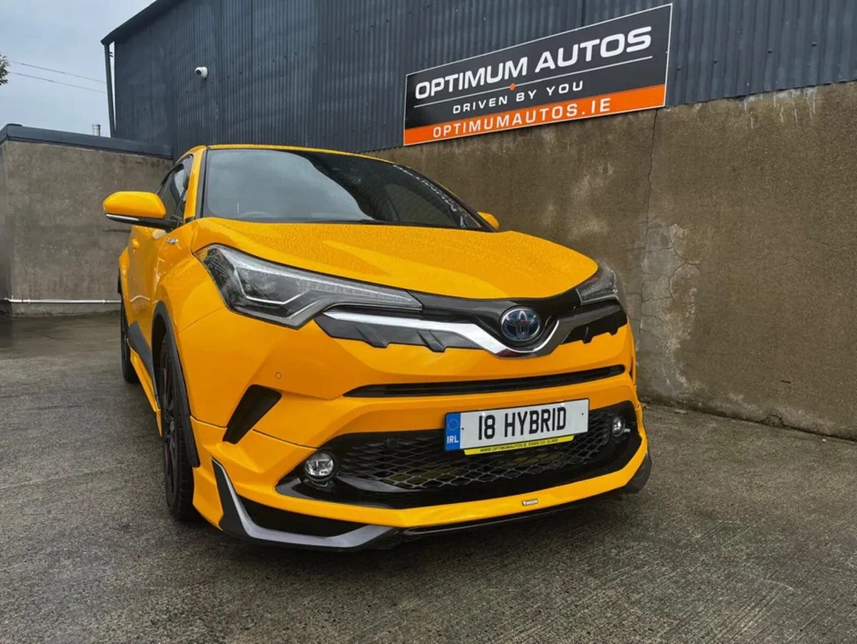 Toyota C-HR Toyota CHR G-model 1.8 self charging H - Image 2