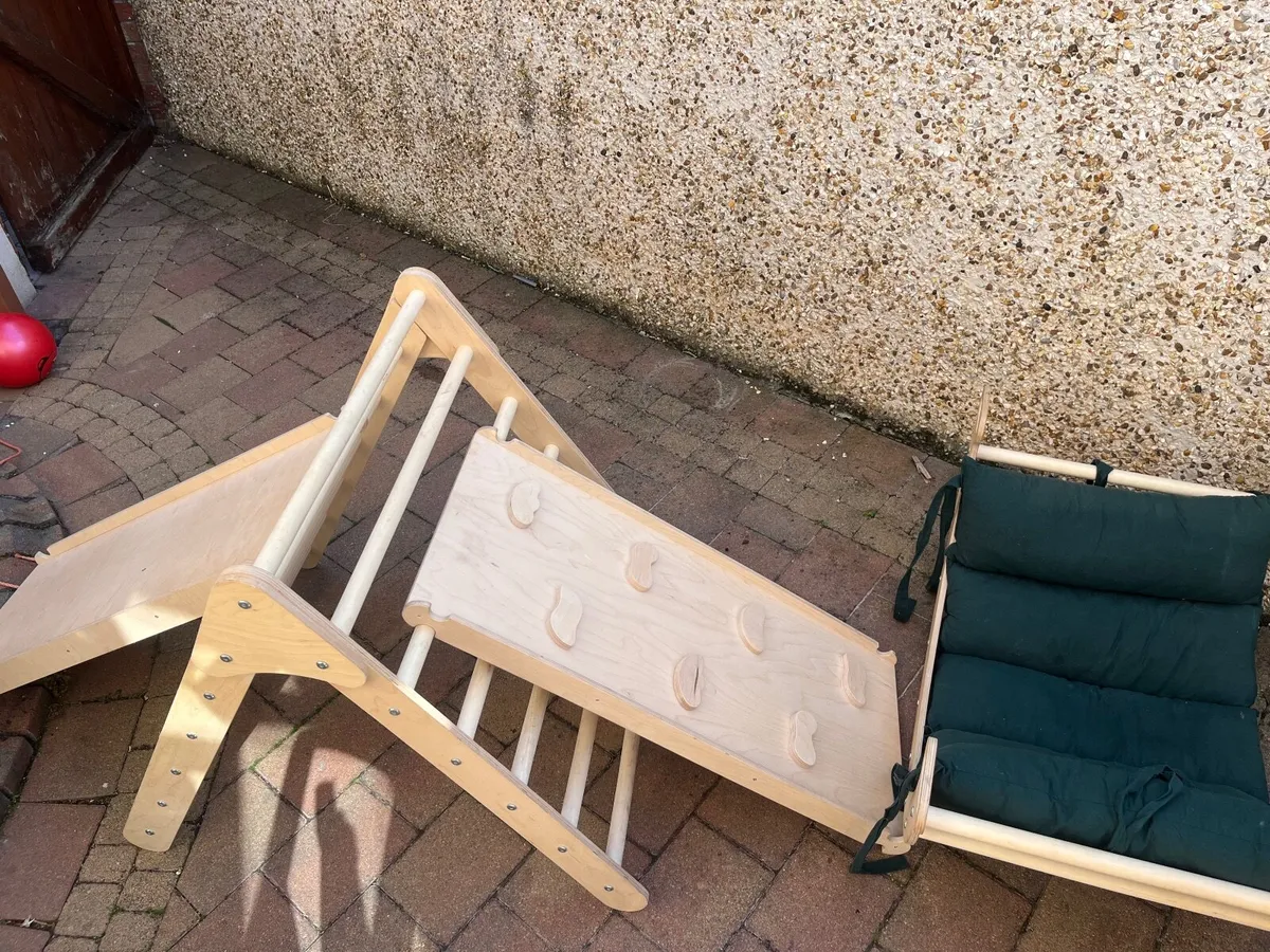 Toddler climbing frame