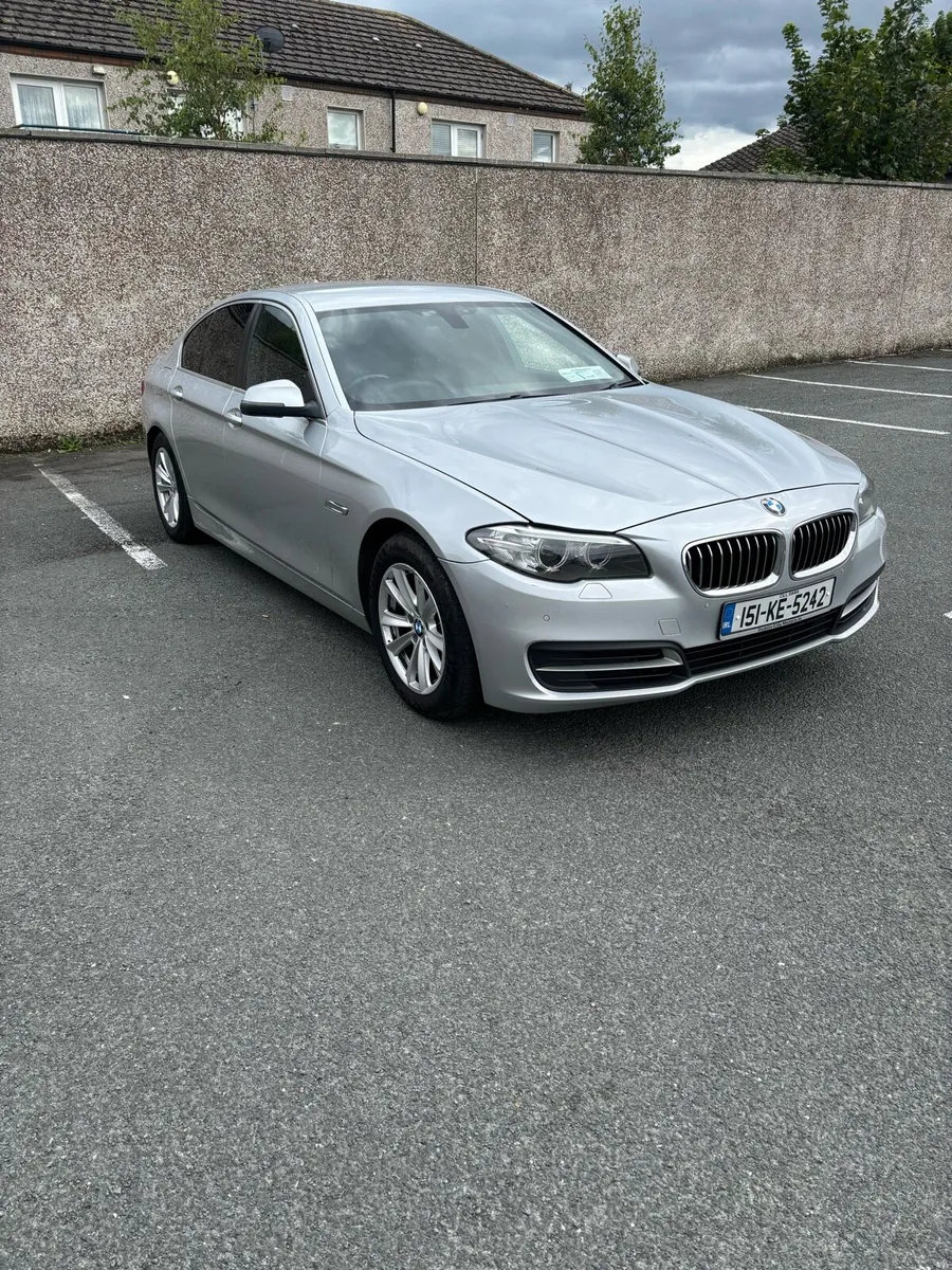 2015 Bmw 5 series Full Bmw Service History - Image 1