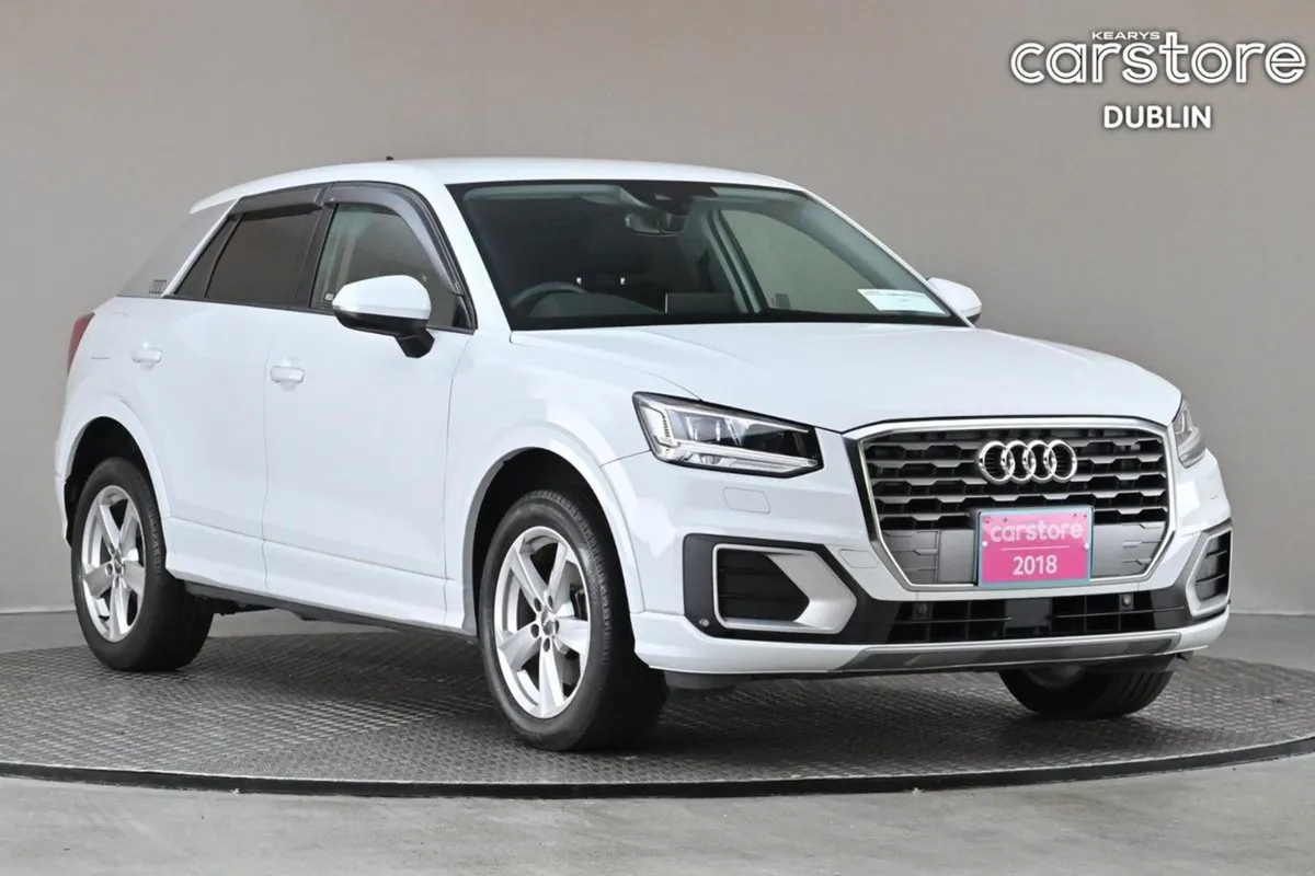 Audi Q2 1.0 Tfsi S-tronic 115BHP  reverse Cam par - Image 1