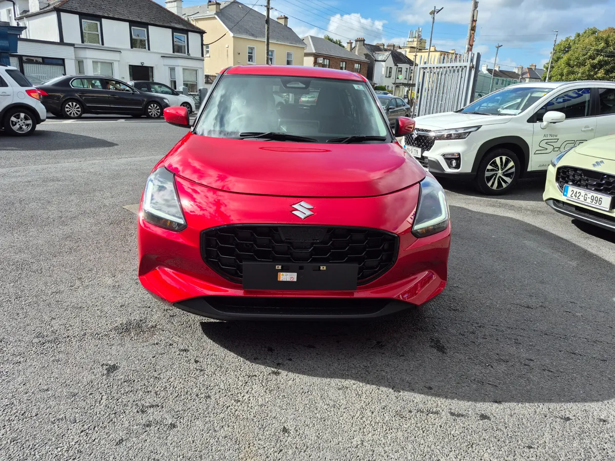 Suzuki Swift Automatic 0% Finance - Image 4