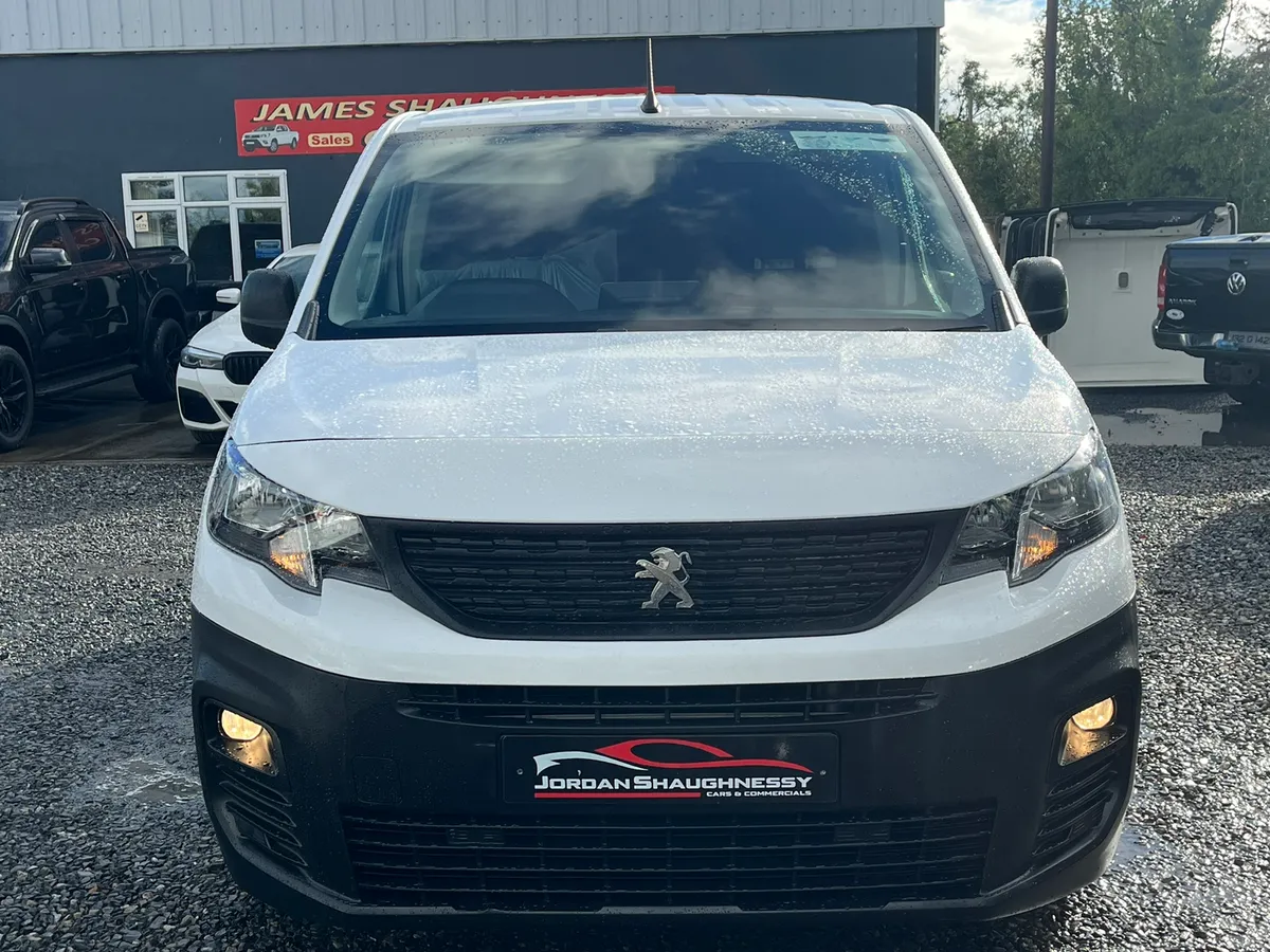 2020 PEUGEOT PARTNER 1.5 PROFESSIONAL 3 SEAT - Image 2