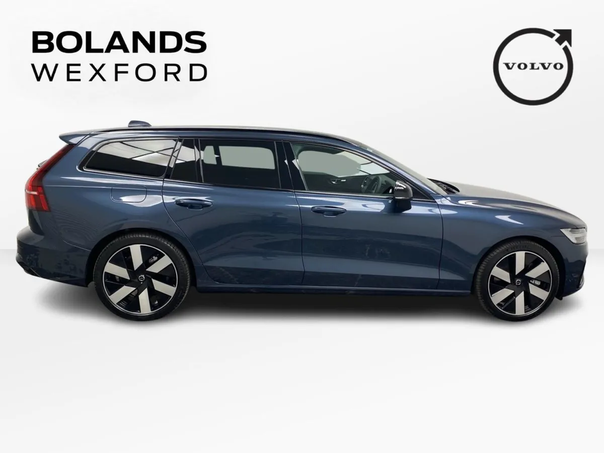 Volvo V60 Denim Bleu Plus With Charcoal Nappa Lea - Image 4