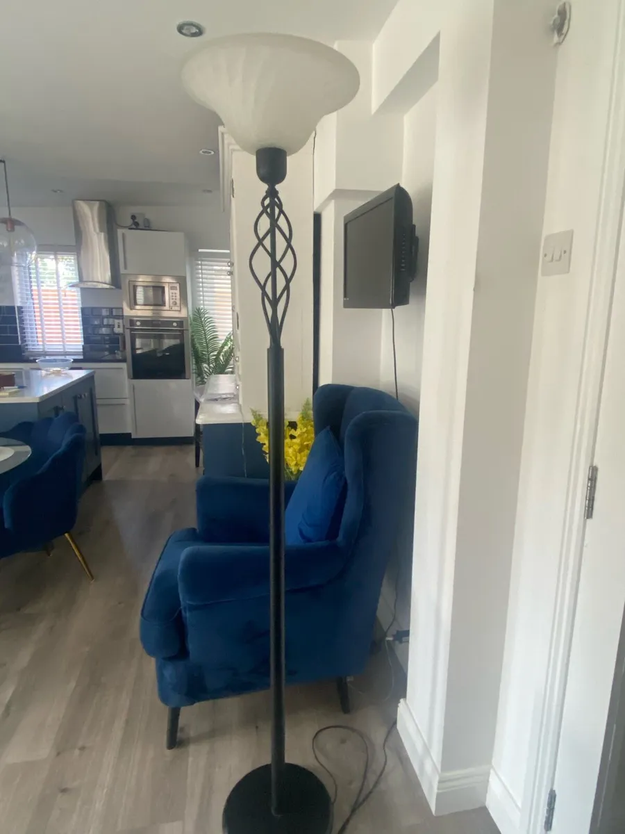 Free standing lamp - Image 1