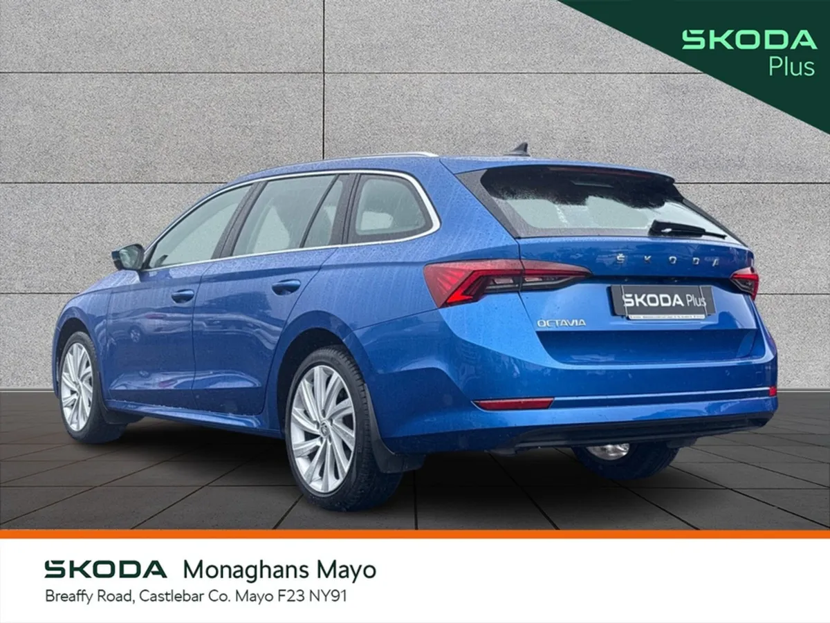 Skoda Octavia COMBI STYLE 2.0 TDI - Image 3