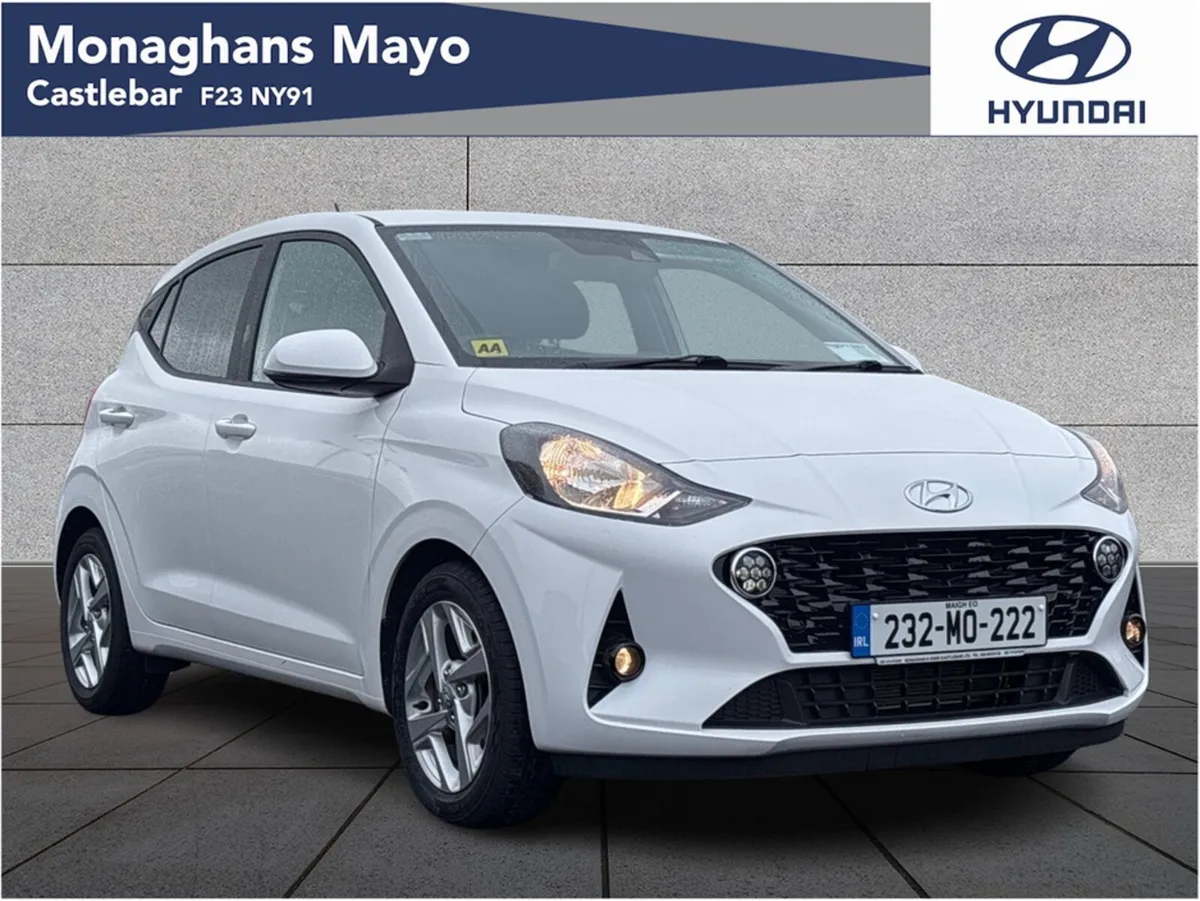 Hyundai i10 DELUXE 5DR - Image 1