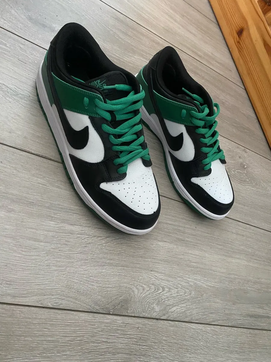 Nike dunks - Image 2