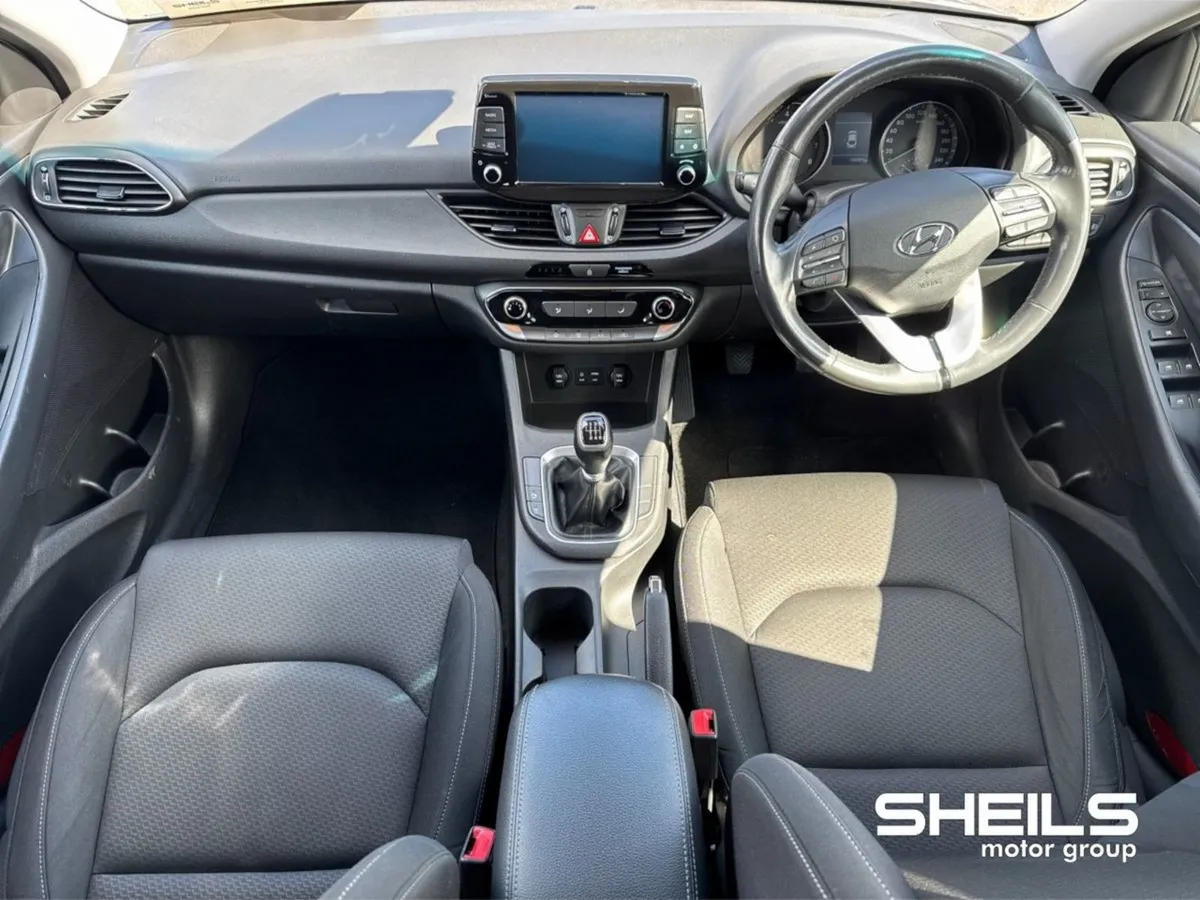 Hyundai i30 1.0 T-gdi Fastback - Image 3