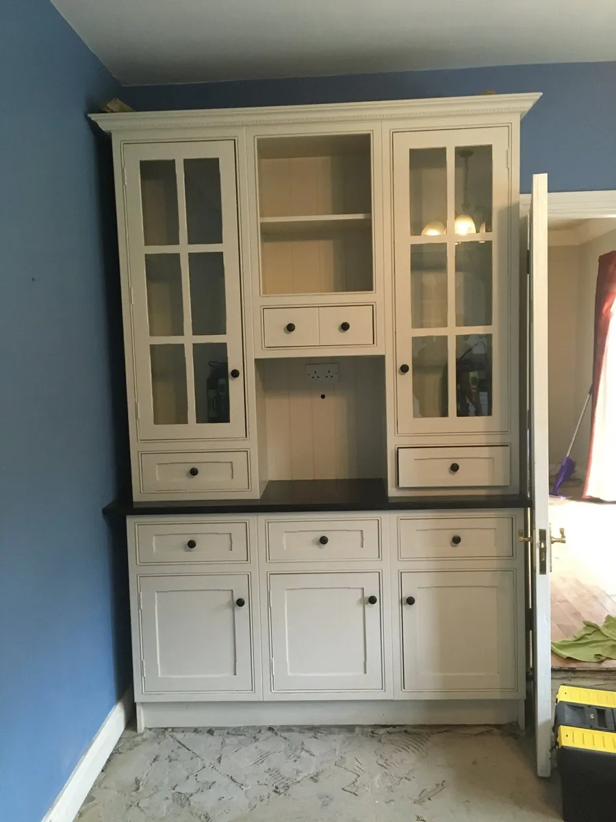 Kitchen dresser - Image 3