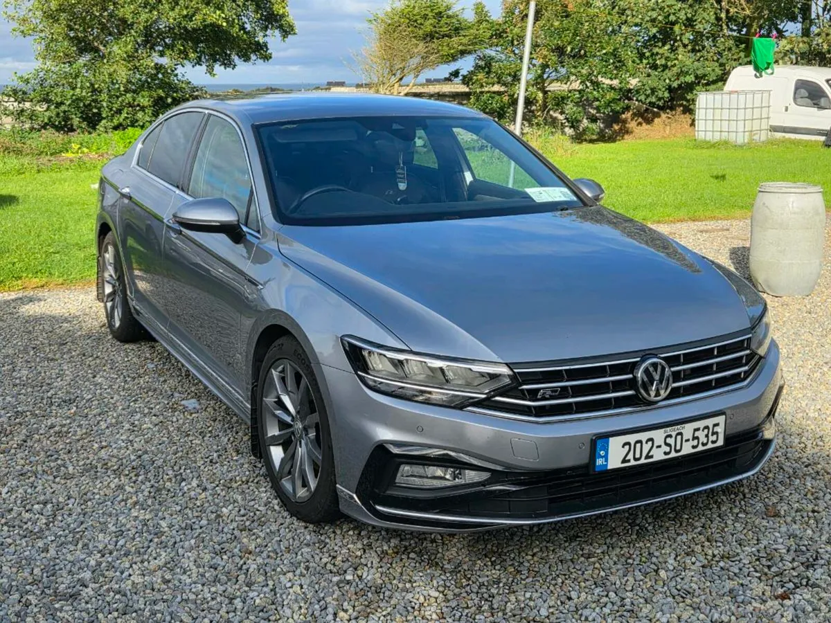Volkswagen Passat R-Line - Image 3