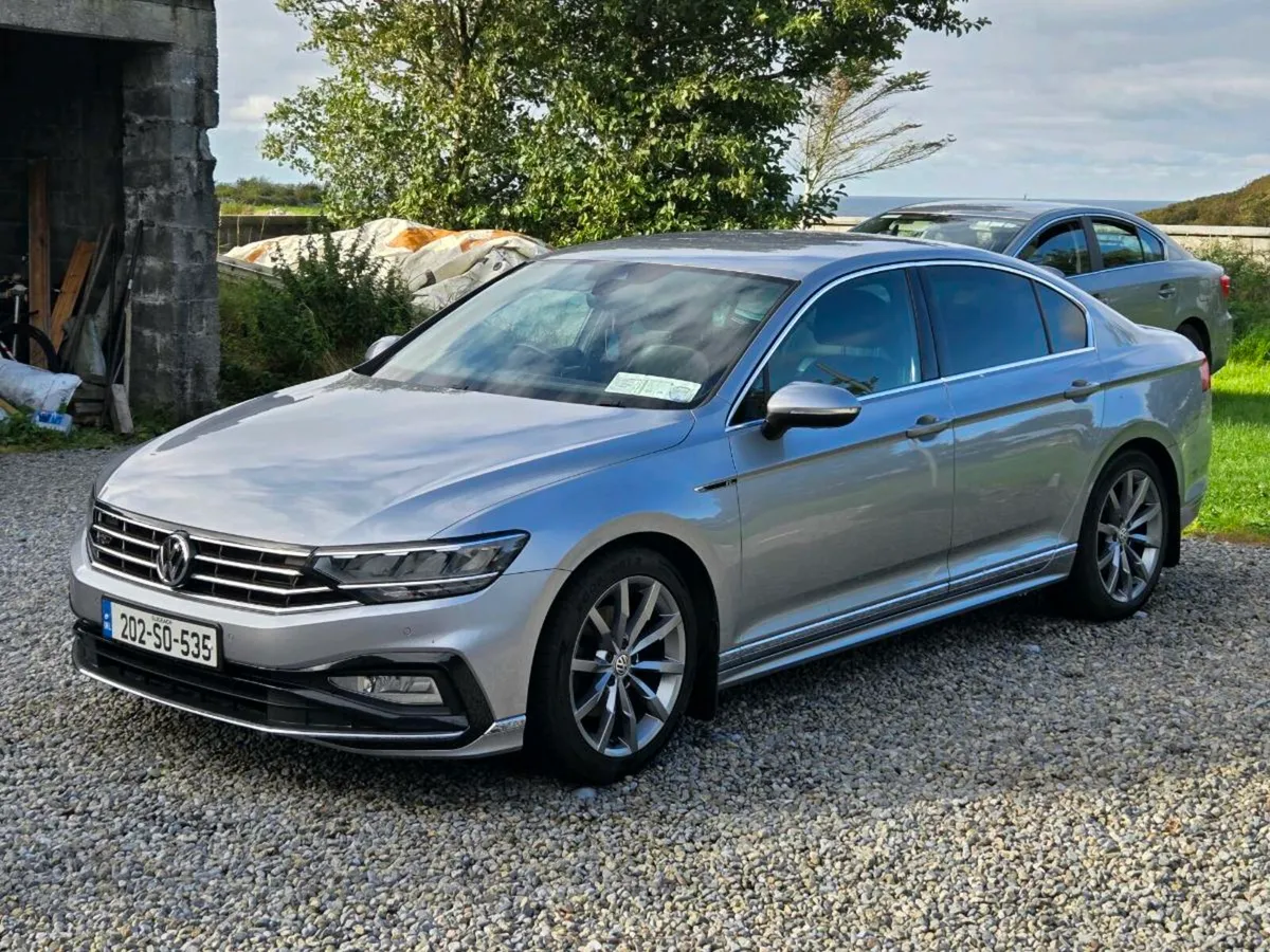 Volkswagen Passat R-Line - Image 4