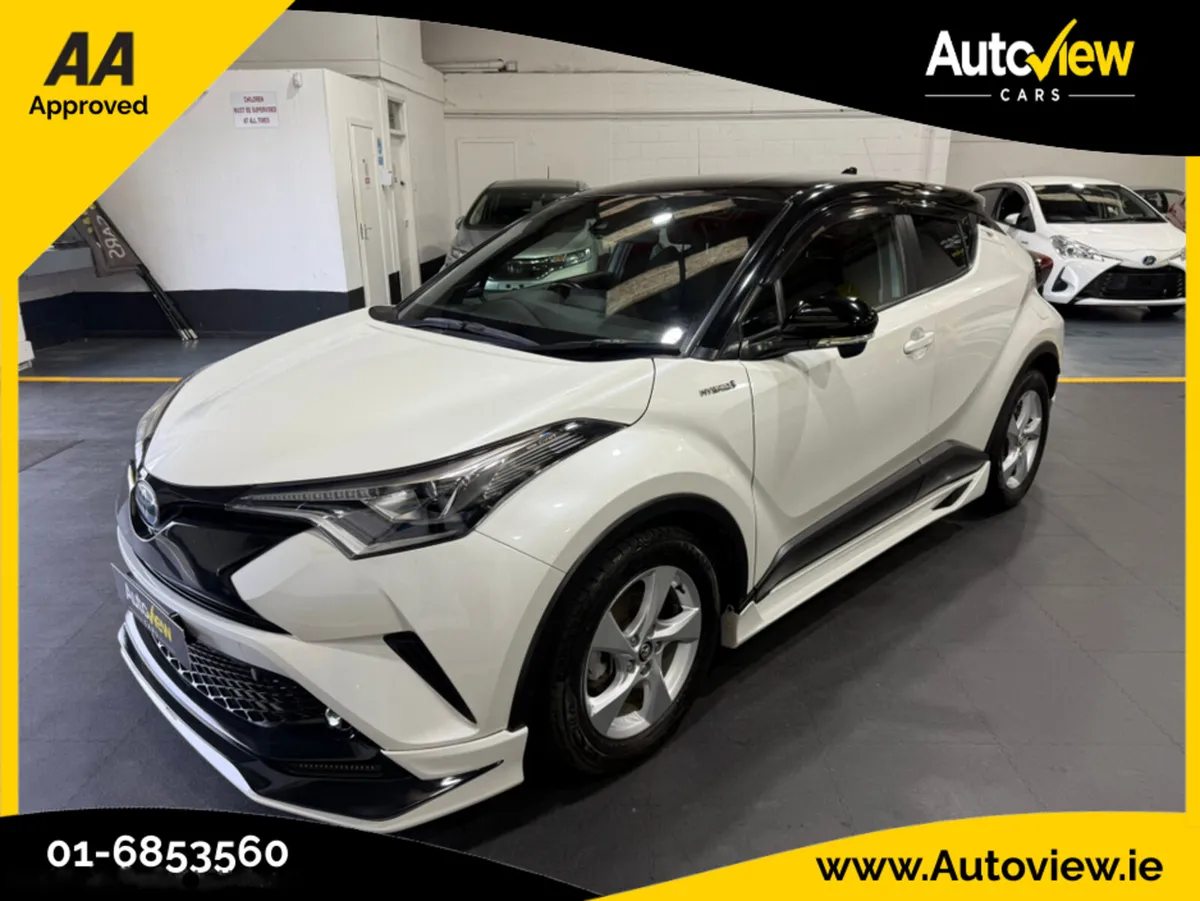 Toyota C-HR 1.8 Self-Charging Hybrid. AA APPROVED - Image 4