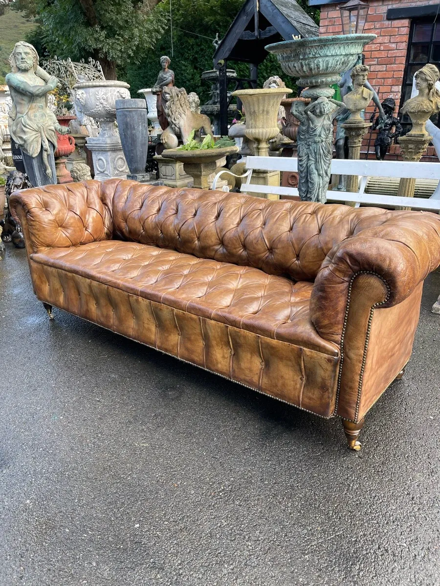 Antique original chesterfield - Image 3