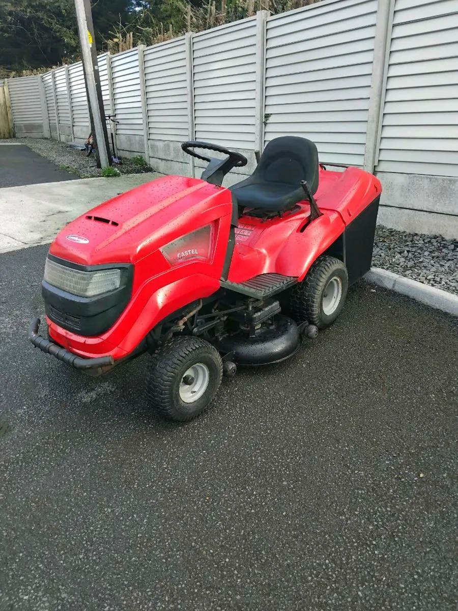 Ride on lawnmower - Image 2
