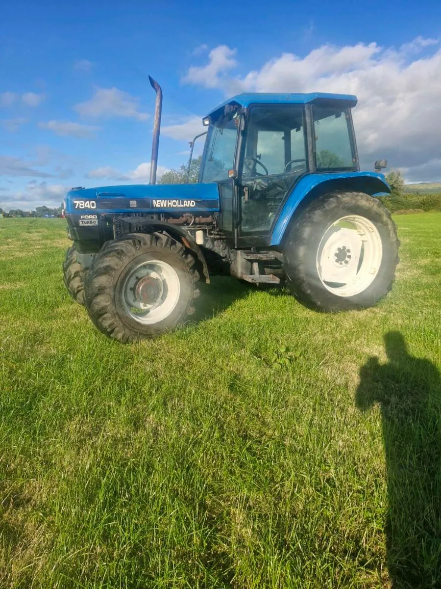 Newholland 7840 - Image 1