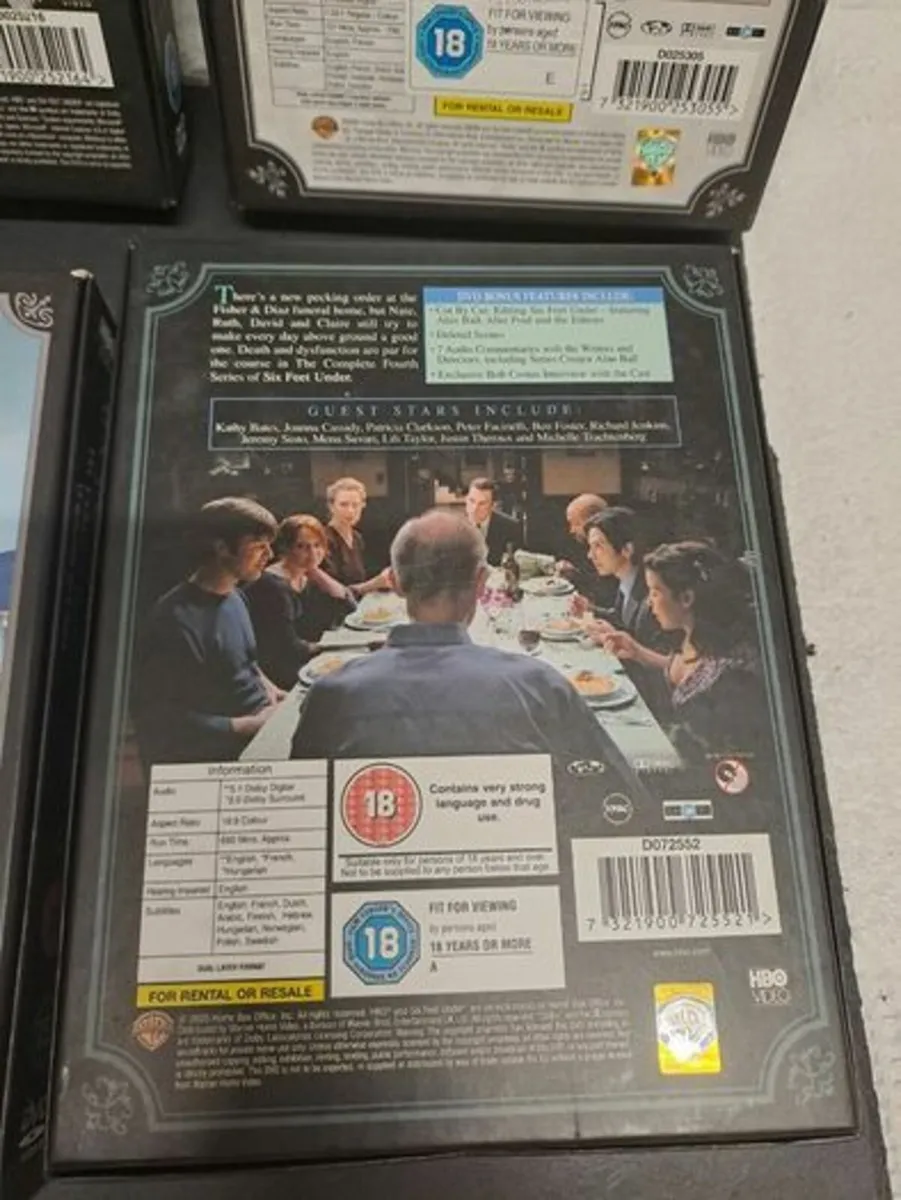 Six Feet Under Dvd sets postage cost incl - Image 4