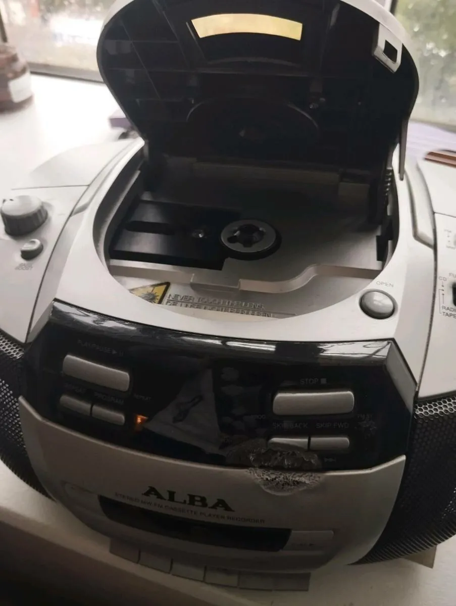 Cd player, radio ALBA - Image 1