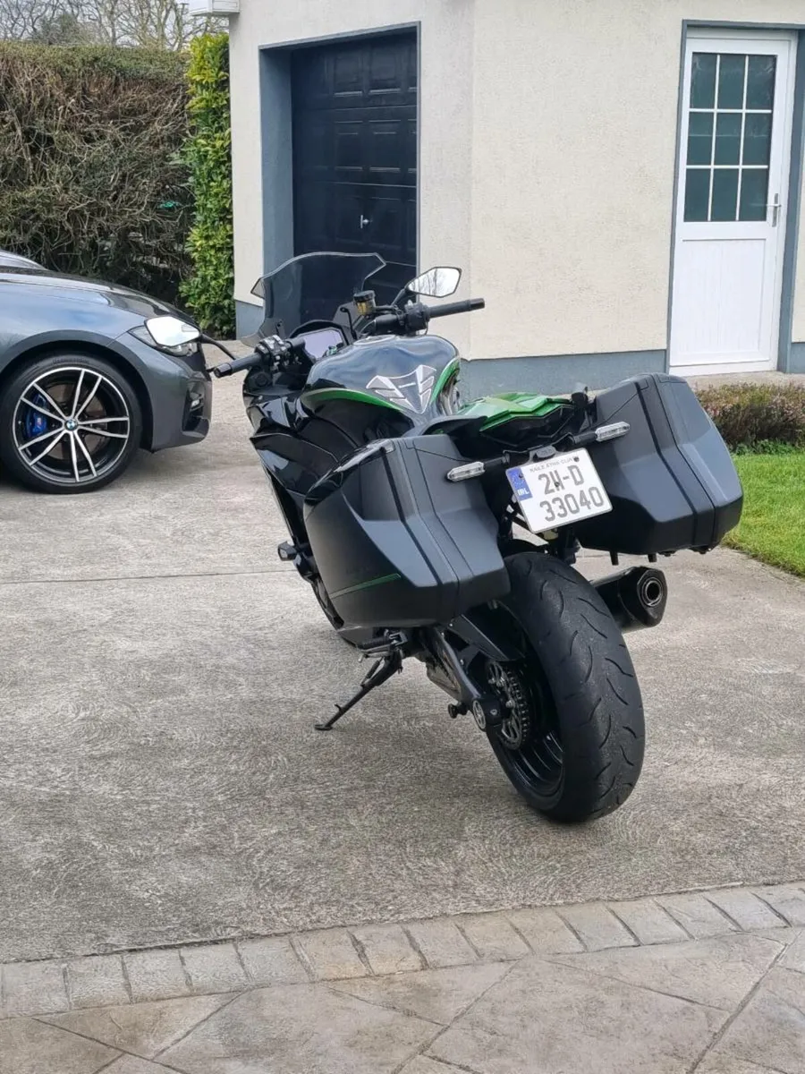 2021 Kawasaki Ninja 1000 SX Performance Tourer - Image 2