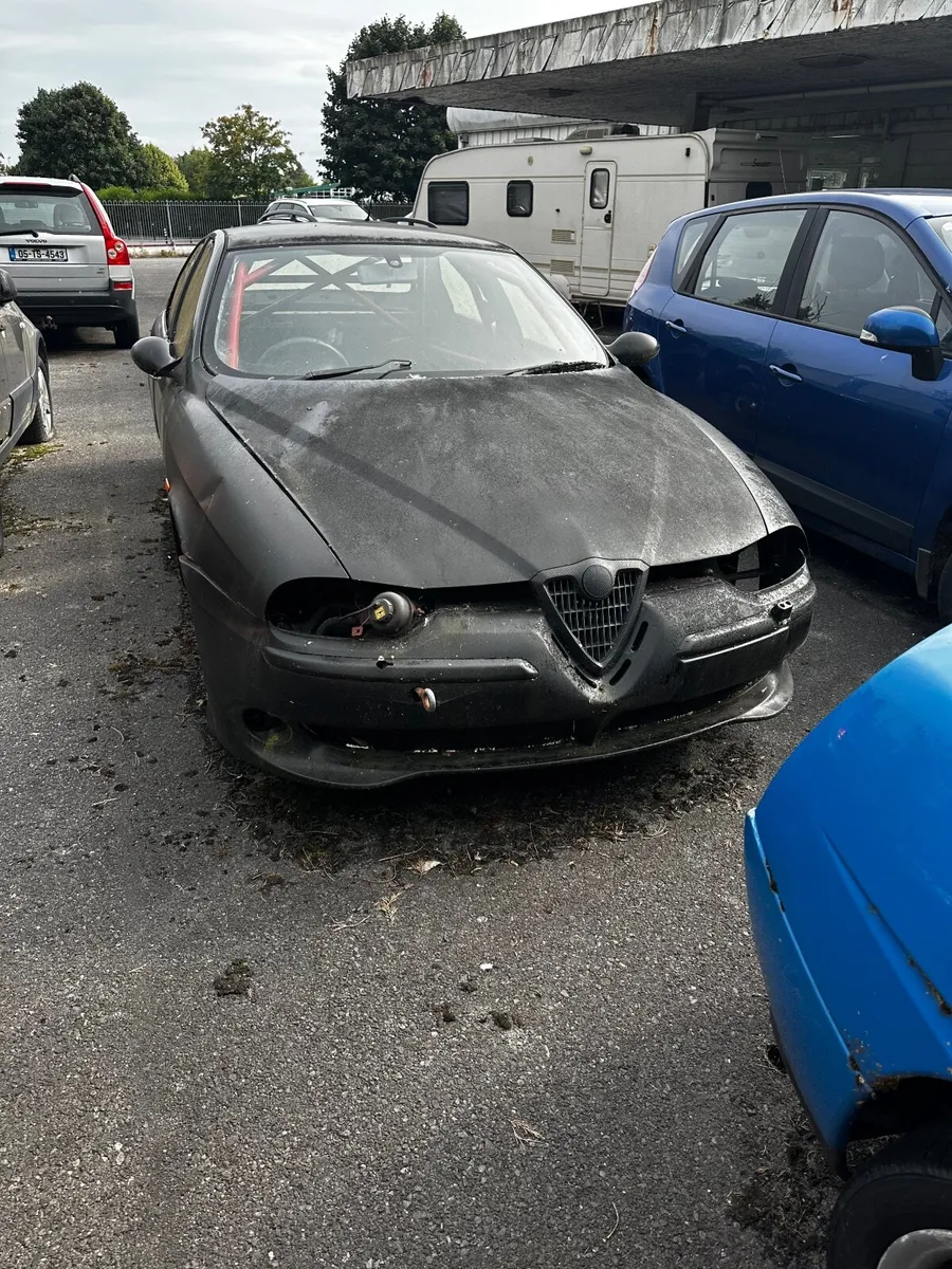 Alfa GTA track car rolling shell - Image 4