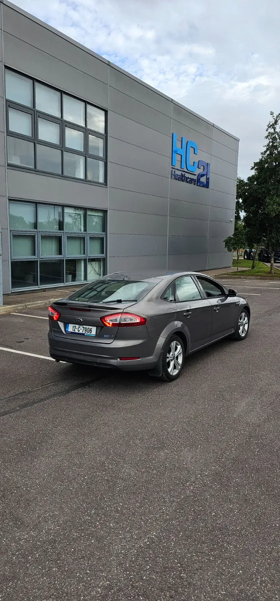 Ford Mondeo New NCT Fully Serviced - Image 4