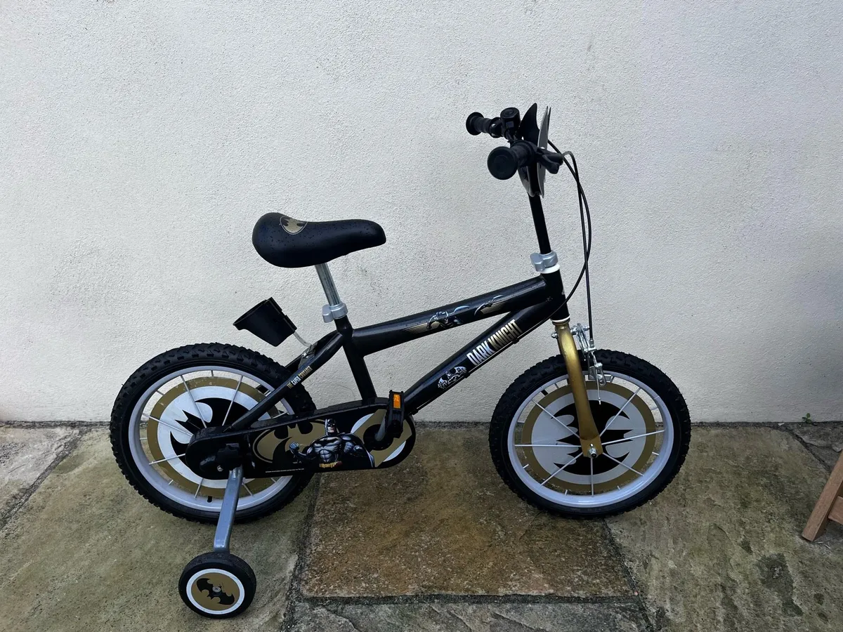Kids Batman bike - Image 4