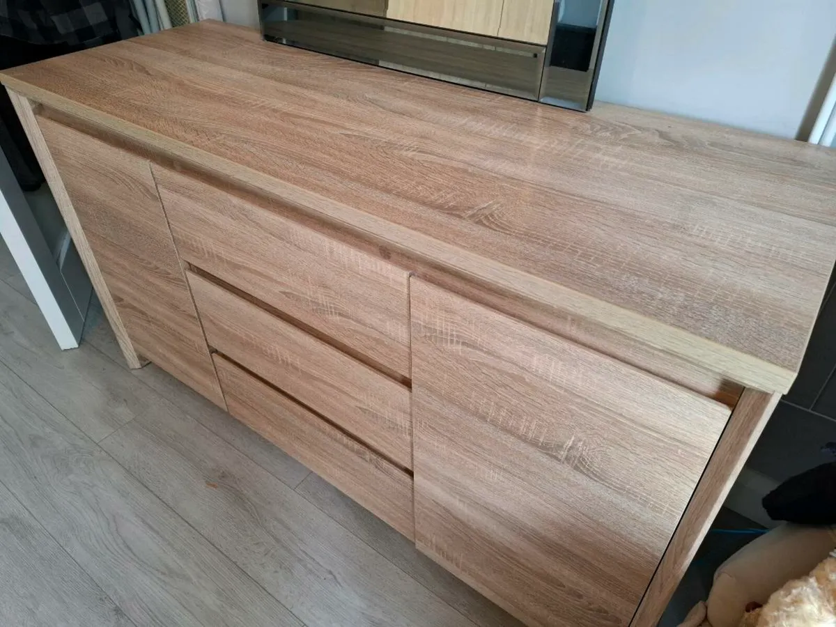 Sideboard - Image 2