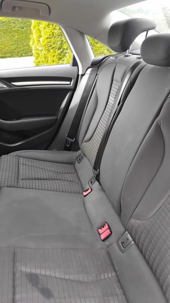 Audi A3 2014 - Image 2