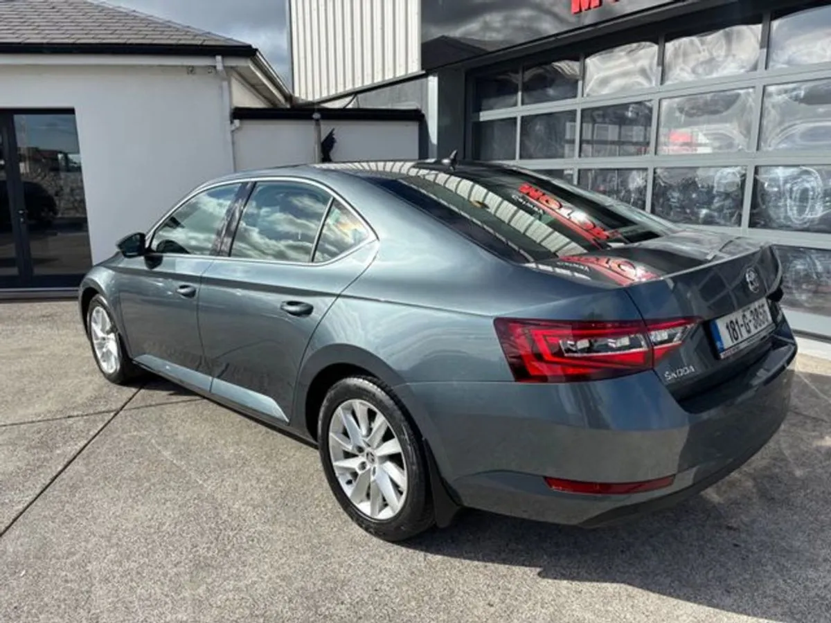 Skoda Superb Style 1.6tdi 120BHP 4DR - Image 2