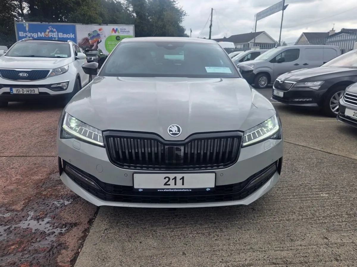 Skoda Superb Sportline Plus TDI DSG - Image 4