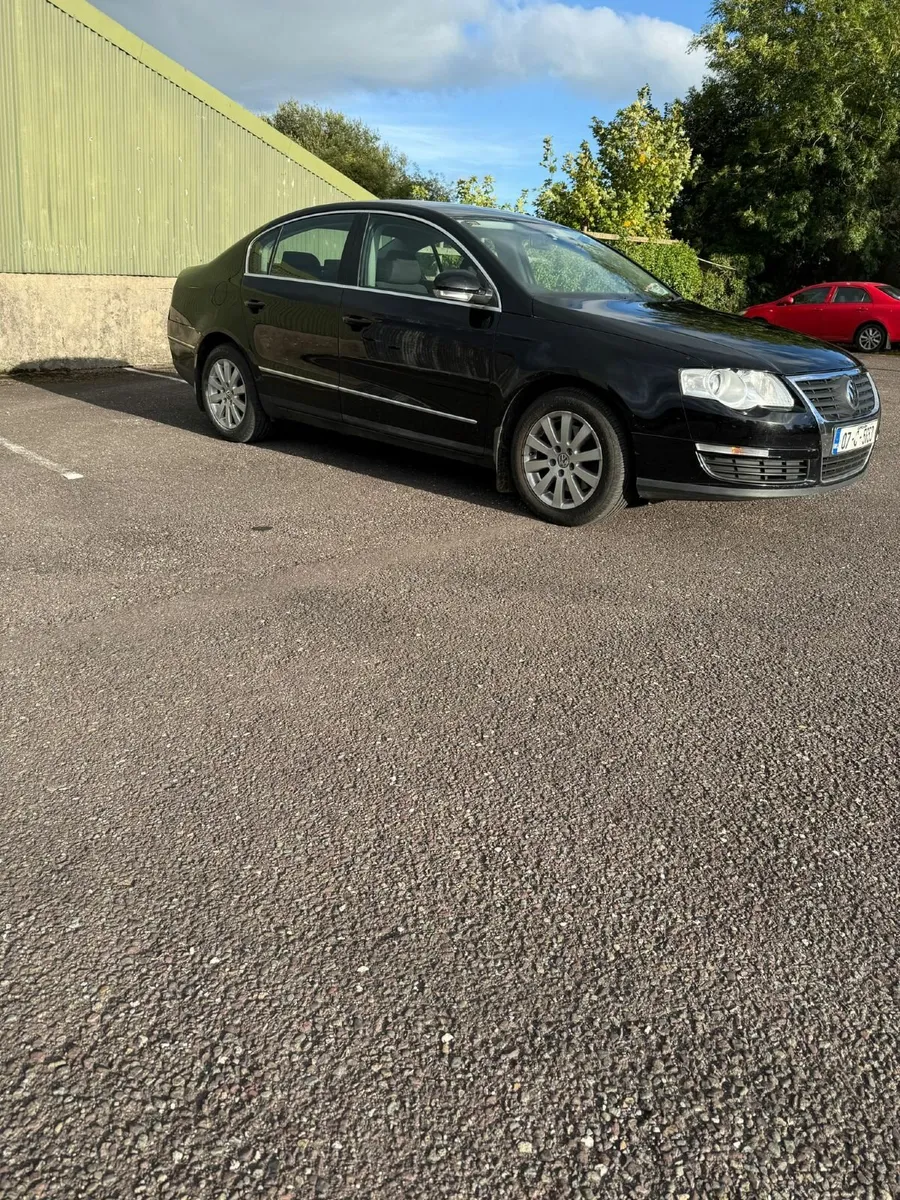 Volkswagen Passat 2007 - Image 3