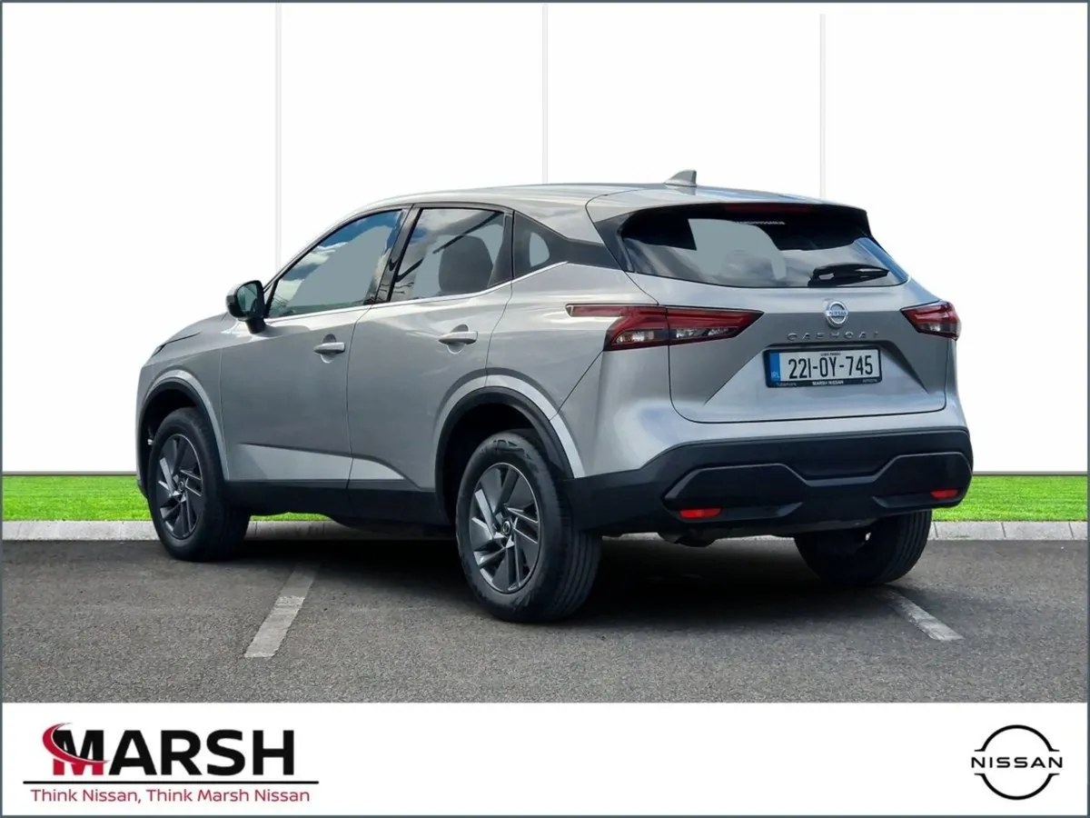Nissan QASHQAI 1.3 HYB SV My21 4DR - Image 3